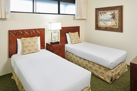 Two-Bedroom Garden View Suite Second Bedroom