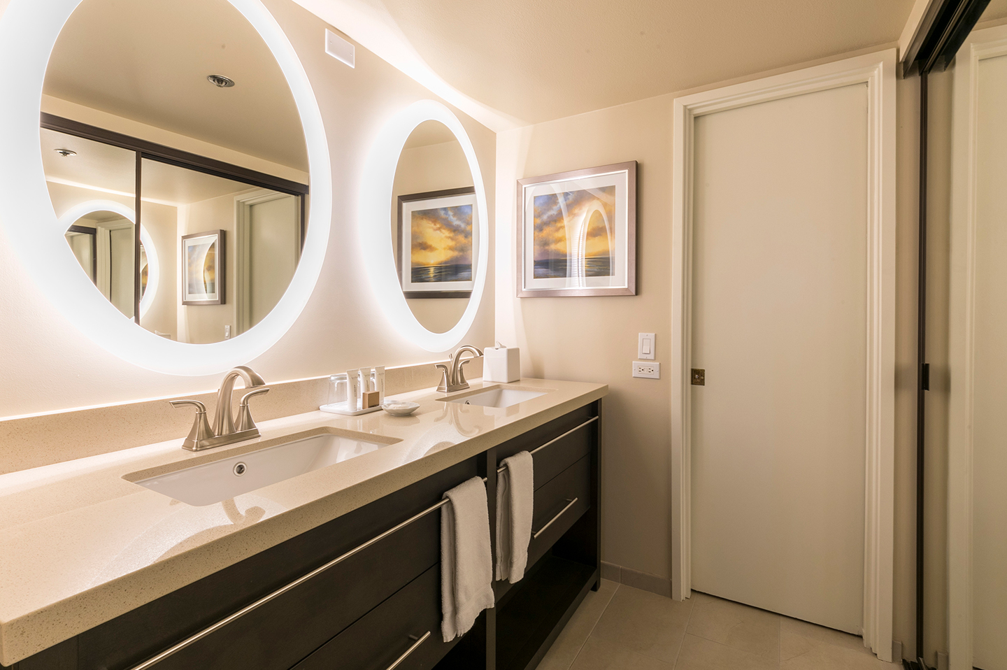 2-Bedroom Partial Ocean View Bathroom