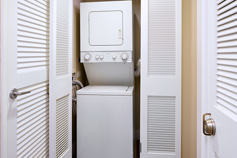 Aston Waikiki Beach Tower Washer Dryer
