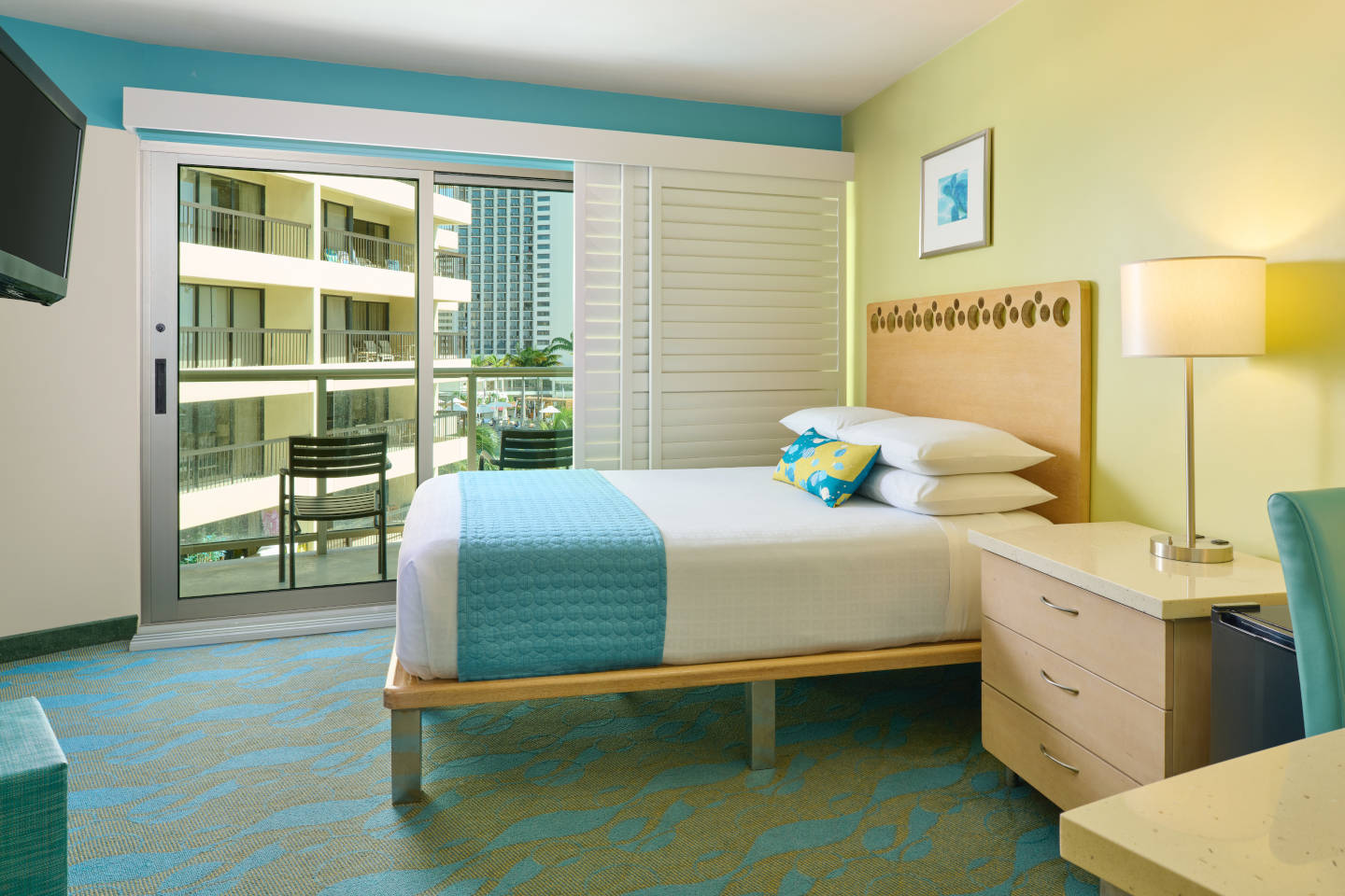 Partial Ocean View Accessible Room Amenities.