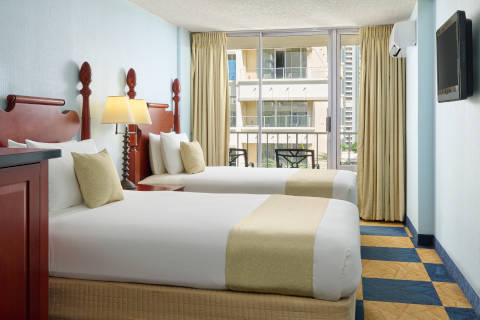 Second Bedroom with two beds of the 3-Bedroom 3-Bath Penthouse at Ewa Hotel Waikiki
