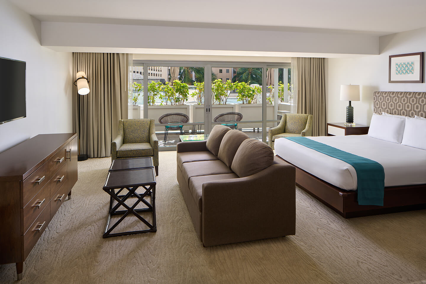 Luxury Junior Suite Poolside View