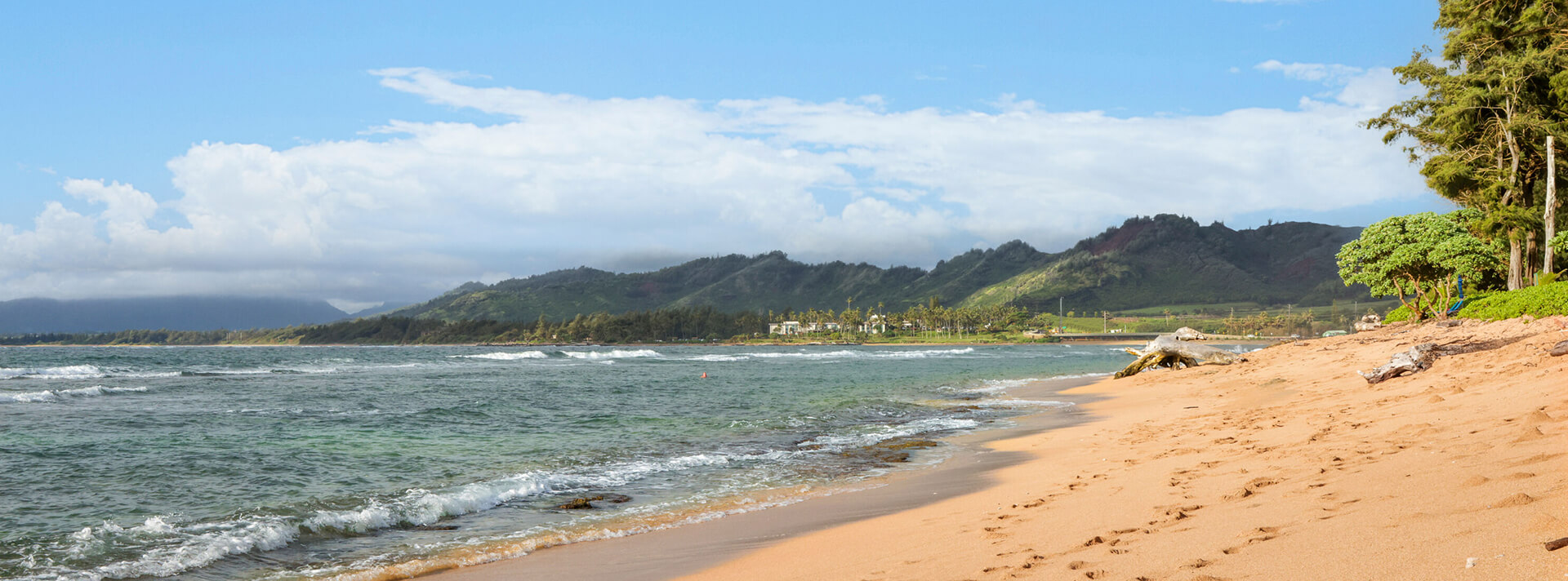 The beachfront that is just a few steps from the Aston Islander on the Beach