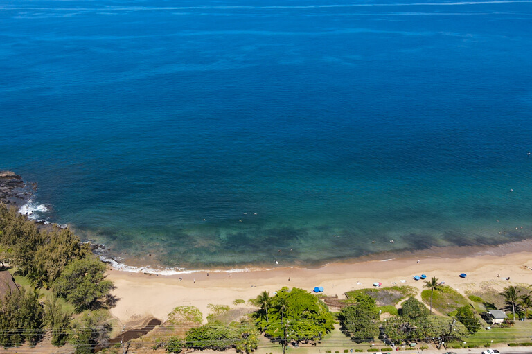 Kamole Beach