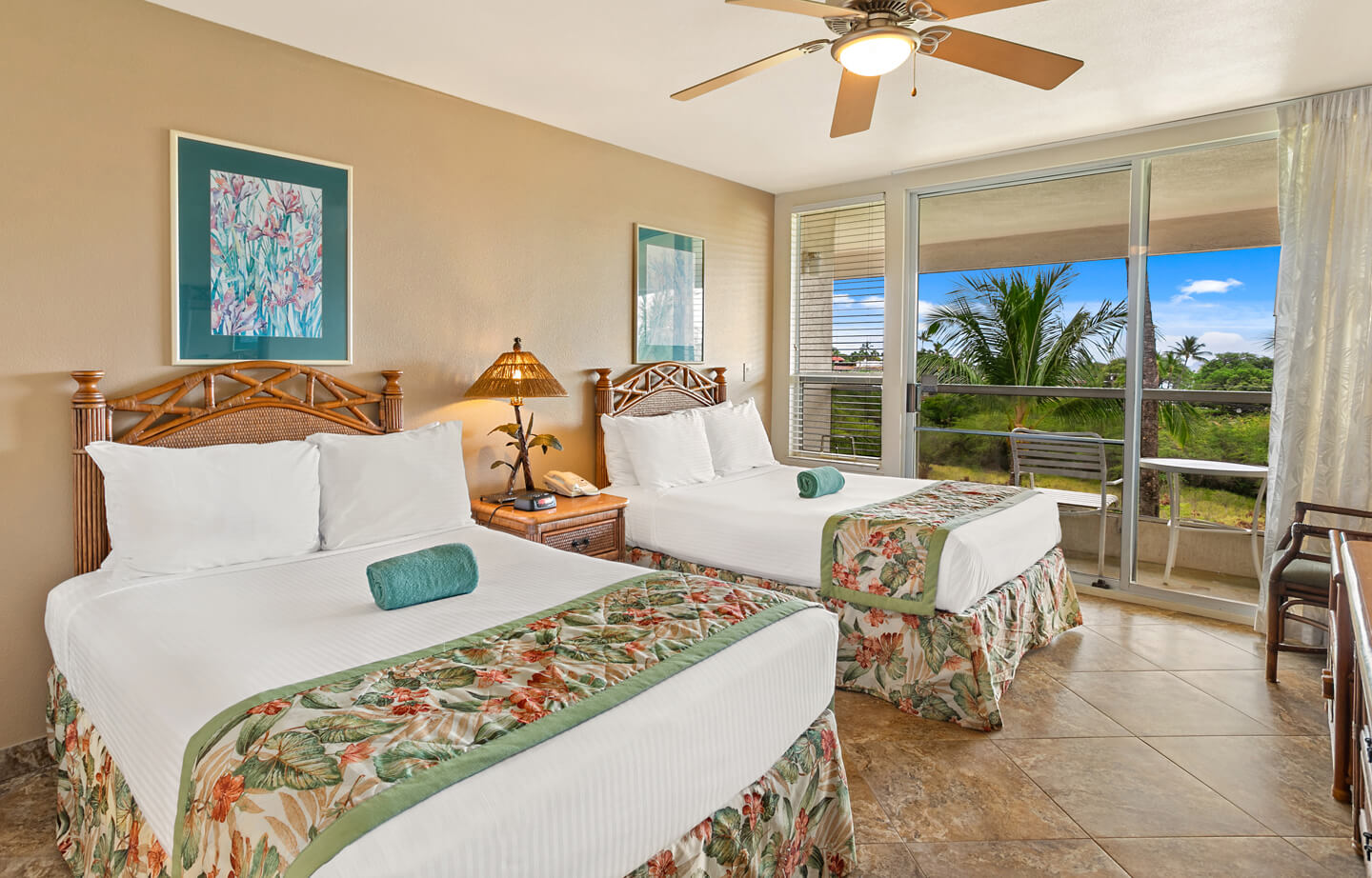 Two-Bedroom Deluxe Partial Ocean View Second Bathroom