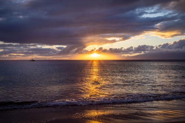 Beach as the sunsets at Maui Kaanapali Villas