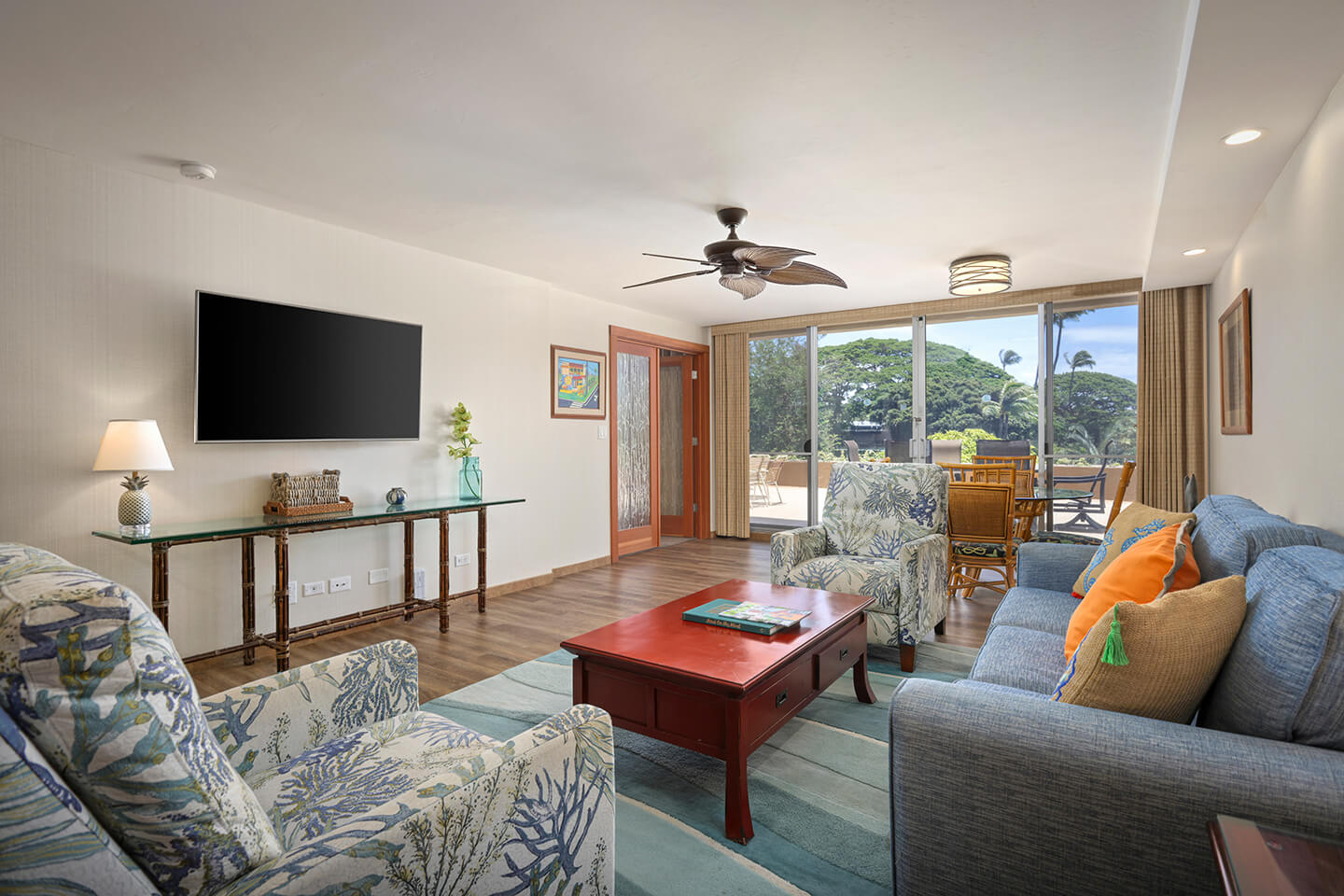 One-Bedroom Garden View Premium Living Area