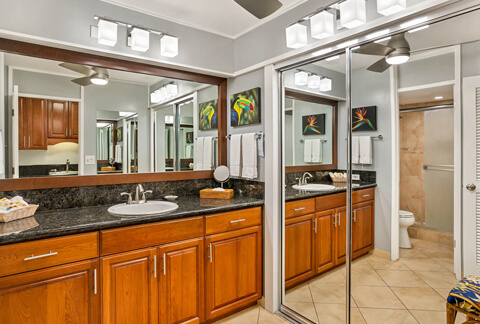 Studio Garden View Deluxe Bathroom