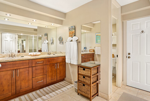 1-Bedroom Ocean View Bathroom