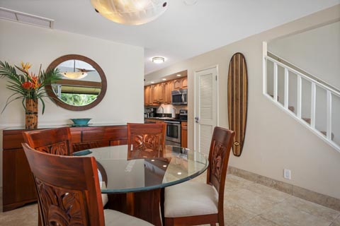 One-Bedroom Garden View Premium Loft Dining