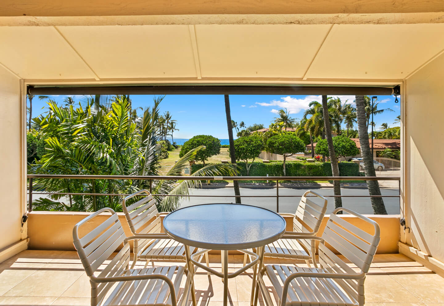 One-Bedroom Garden View Deluxe Balcony
