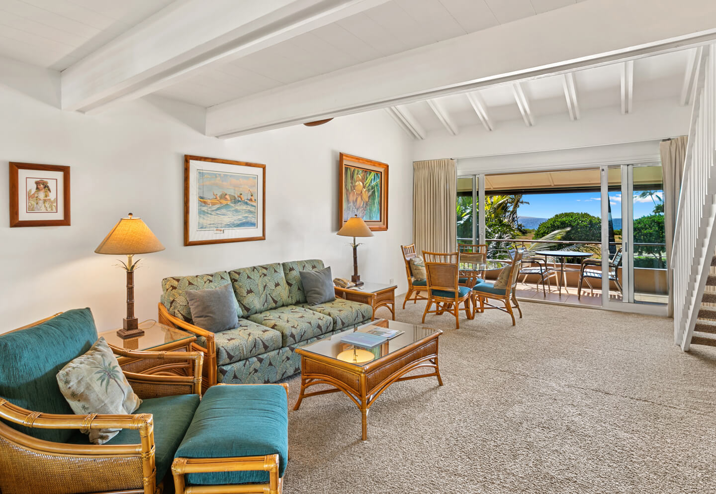 One-Bedroom Garden View Deluxe Living Area