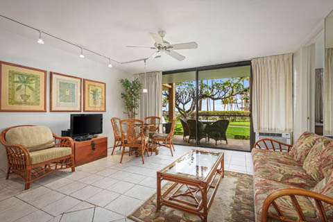 2-Bedroom Garden View Living Area 