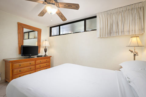 Three-Bedroom Ocean View Bedroom