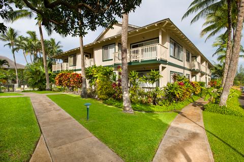 Regency Resort Grounds