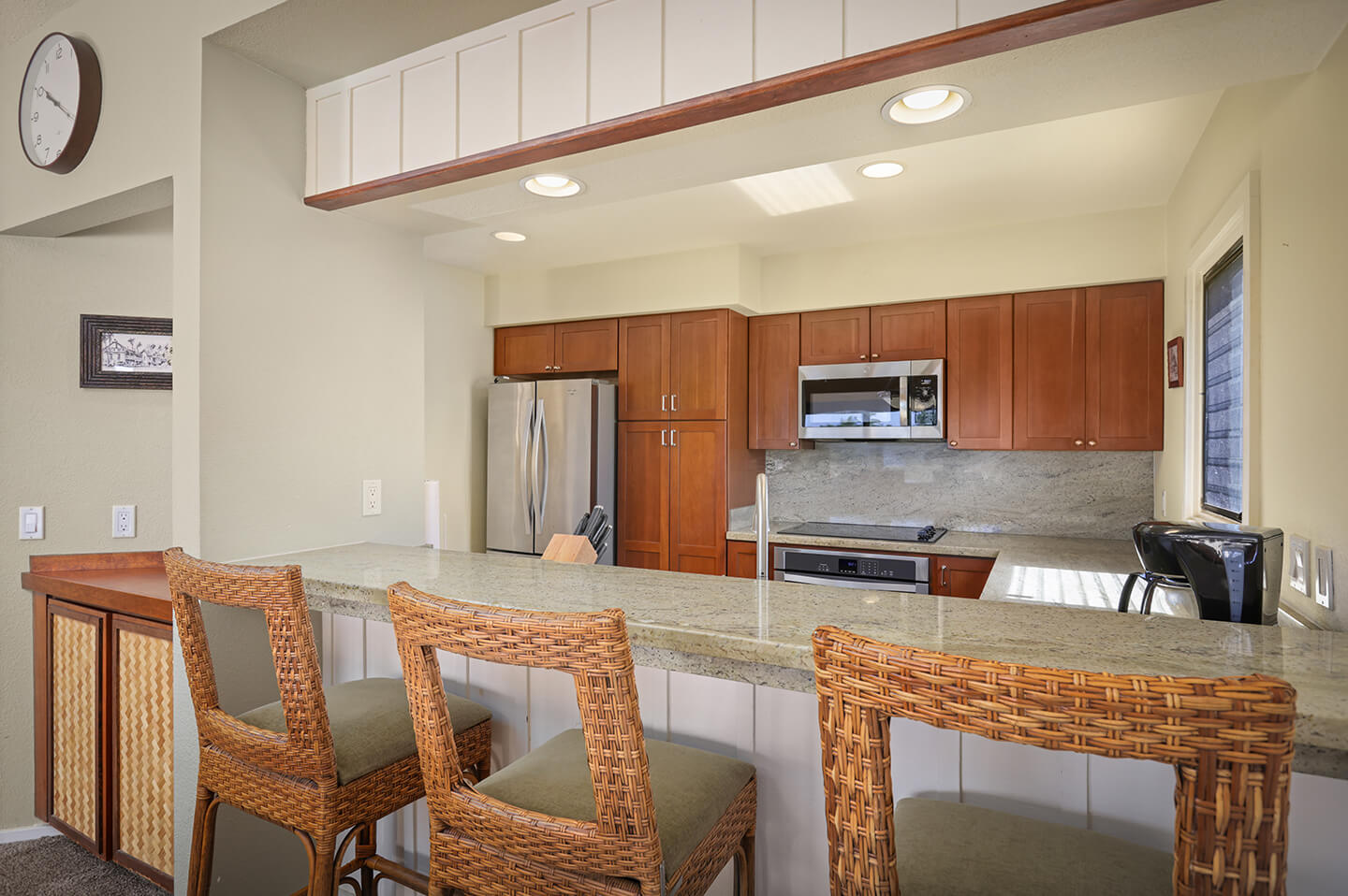 Kitchen counter top seating.