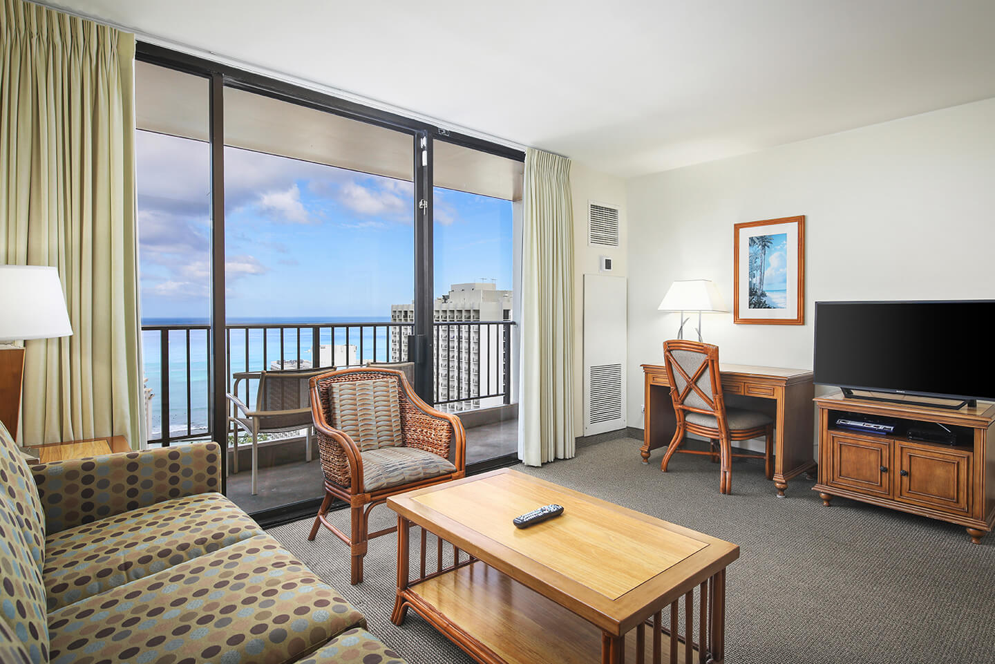 One-Bedroom Deluxe Ocean View Living Area.