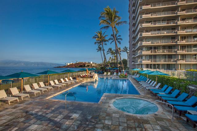 Oceanfront Pool