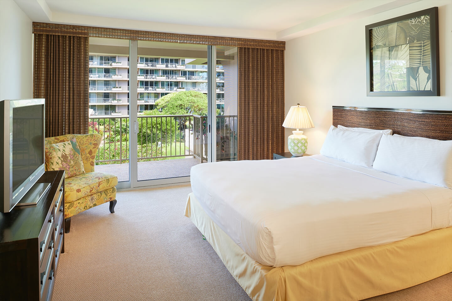 One-Bedroom Garden View Suite Bedroom