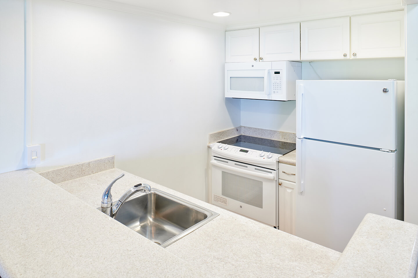 Studio Ocean View Kitchen