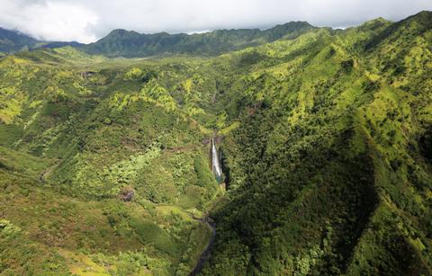 Manawaiopuna Falls
