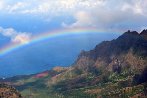 kalalau-valley-480.jpg
